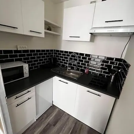 T2 Apartman
